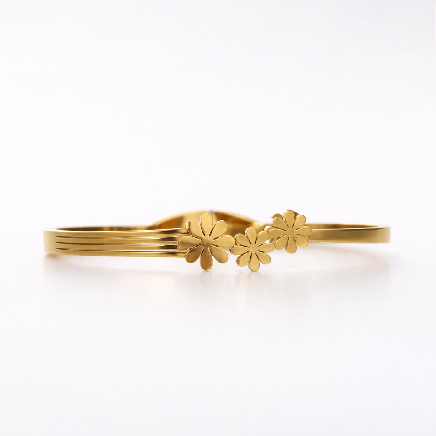 Zychon BloomAura Floral Gold Bangle