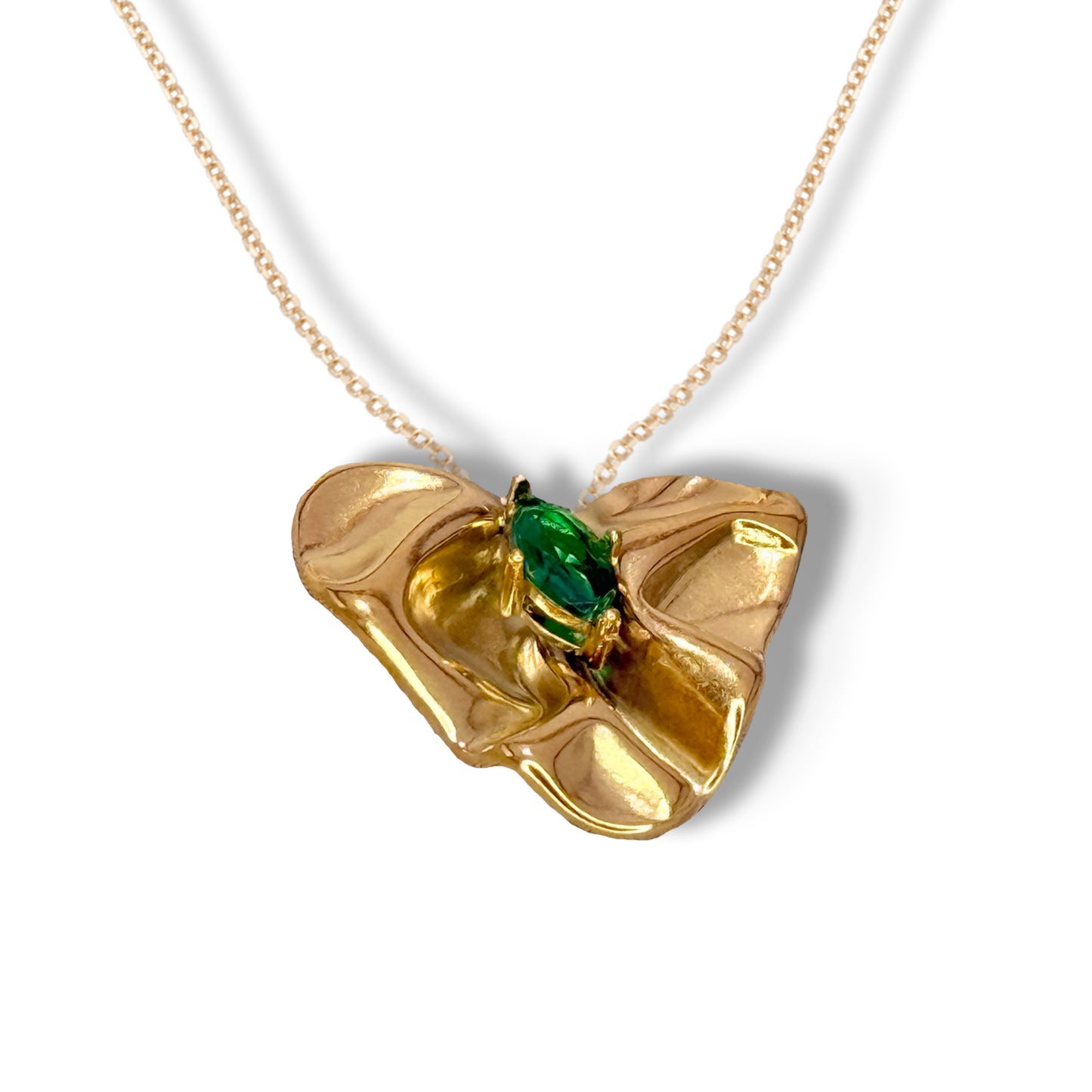 Golden Wave Green Gemstone Necklace