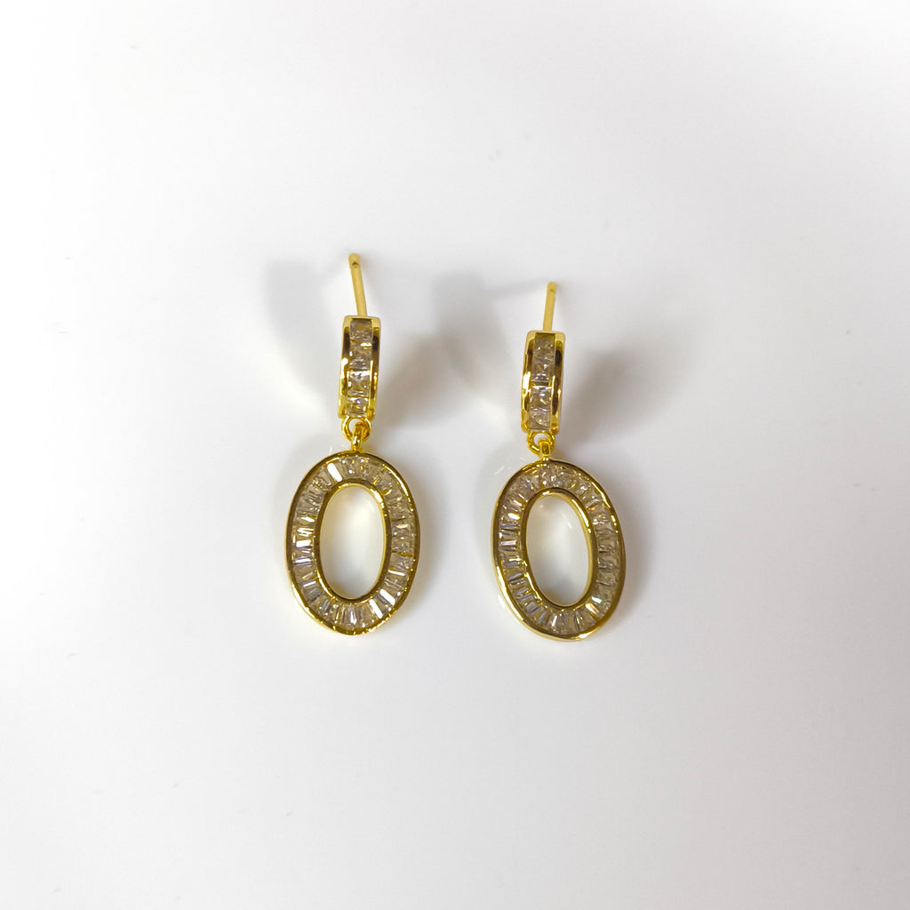 Elegant envy oval earrings