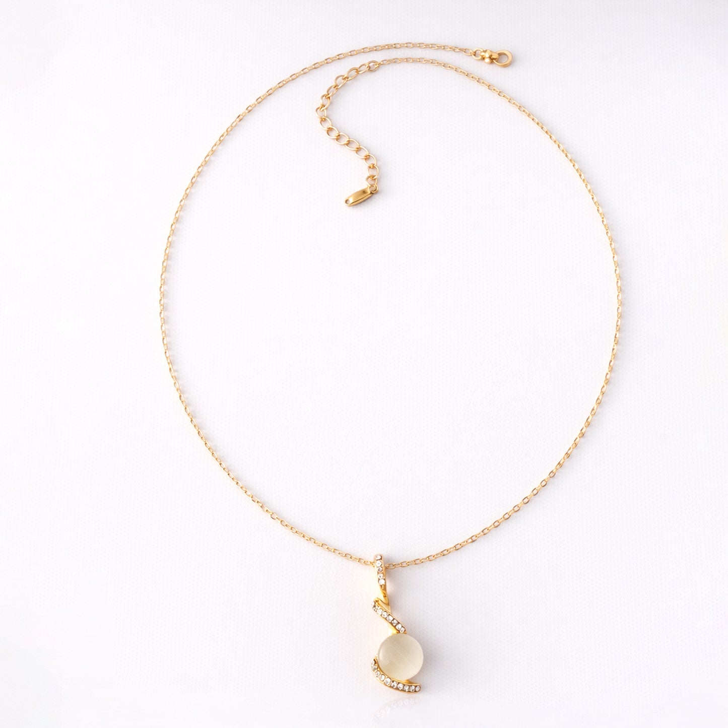 Monalisa Stone Curve Pendent